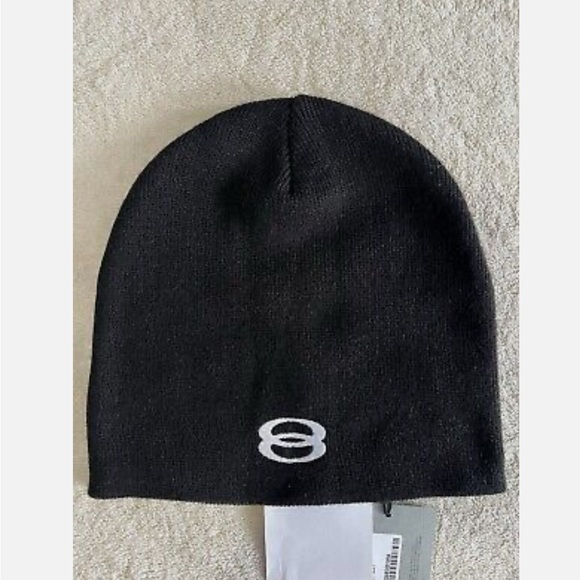 Balenciaga Unity Sports Logo Embroidered Beanie - Picture 2 of 6